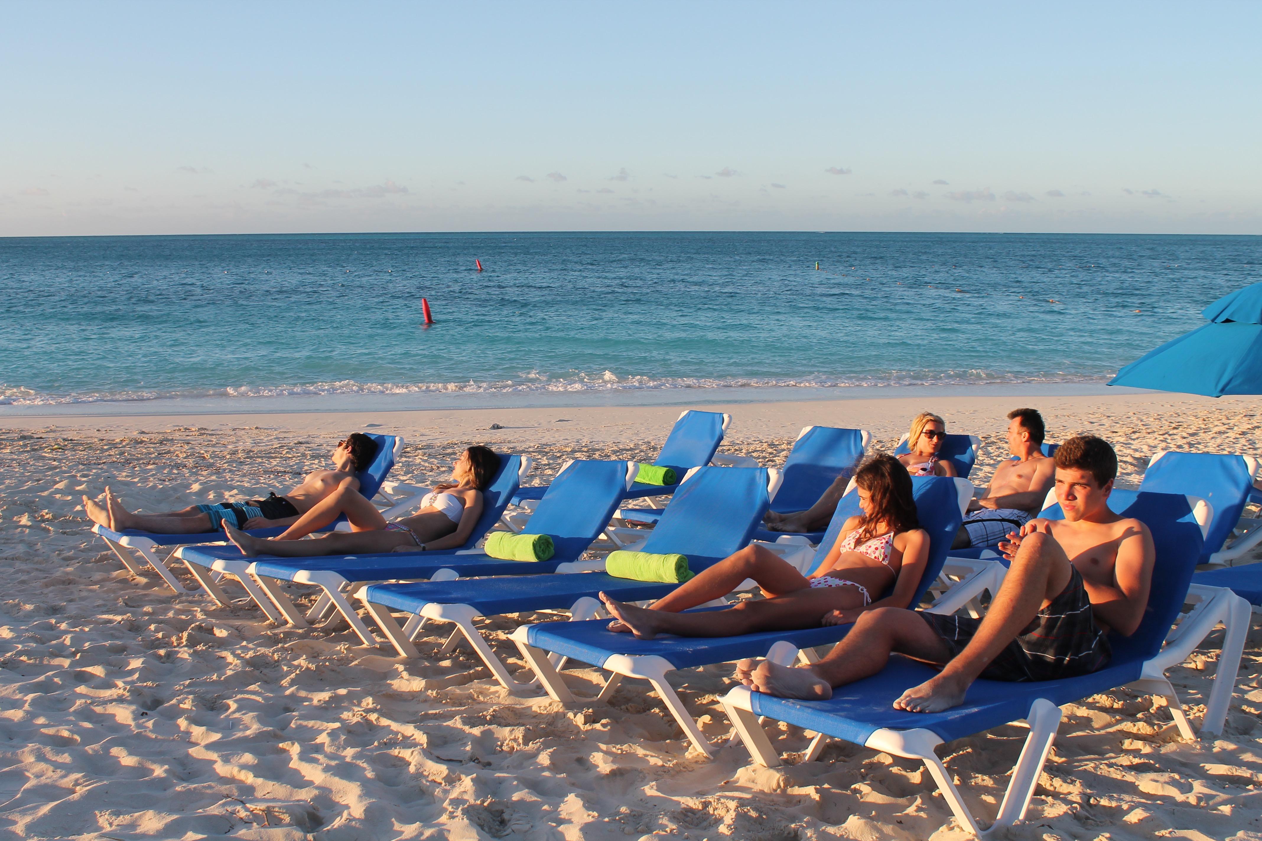 Ports Of Call Resort Grace Bay Exterior photo