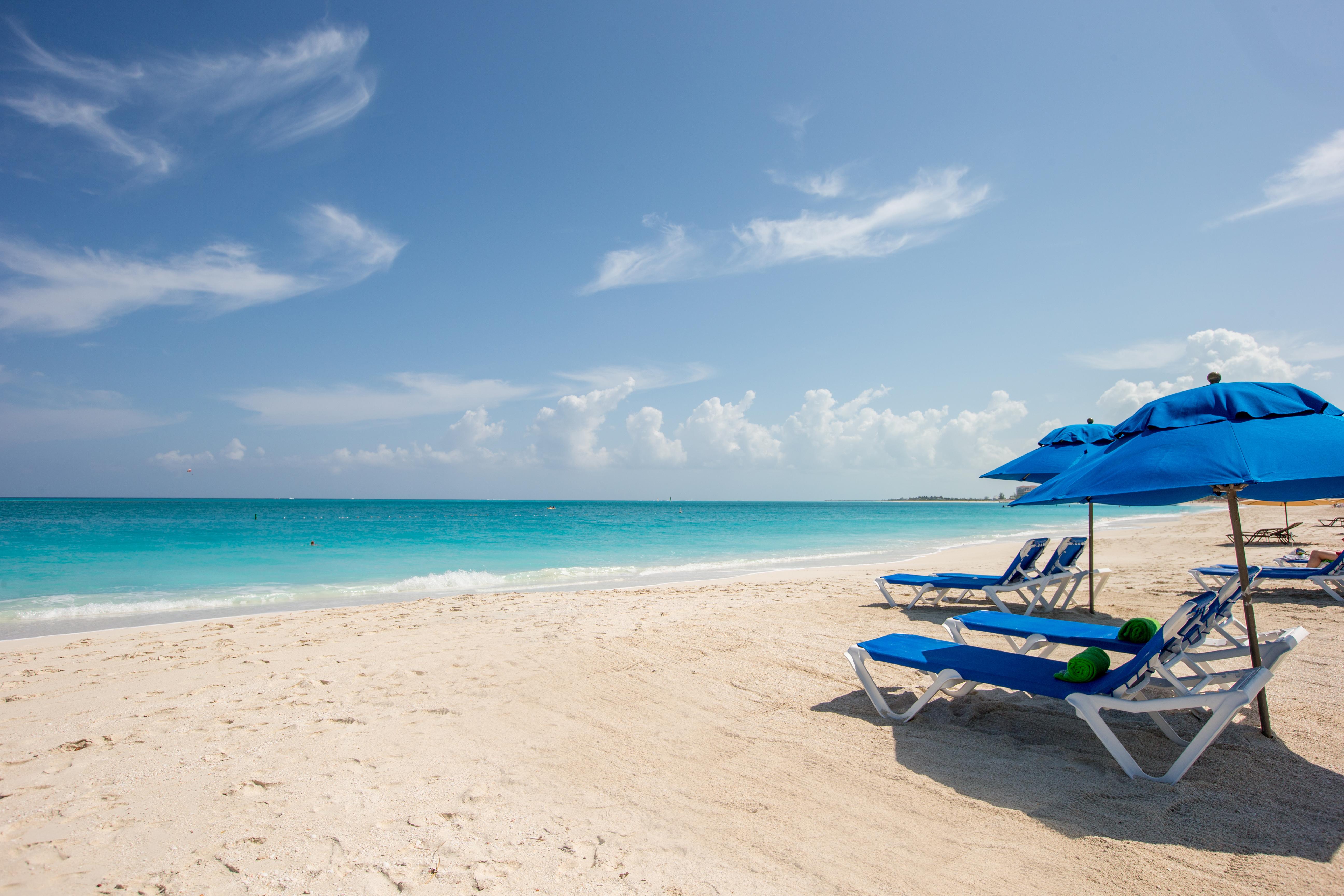 Ports Of Call Resort Grace Bay Exterior photo