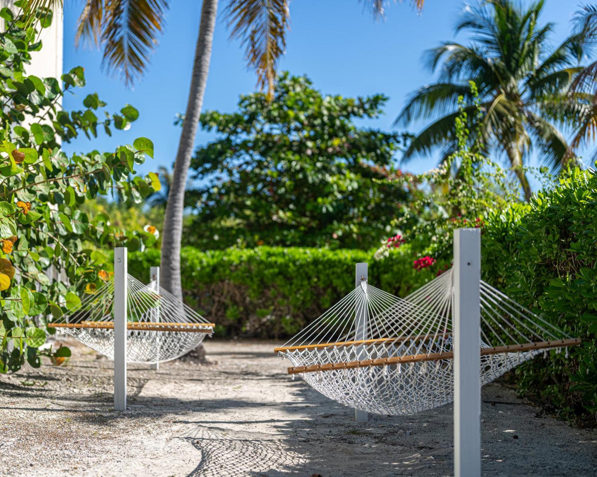 Ports Of Call Resort Grace Bay Exterior photo