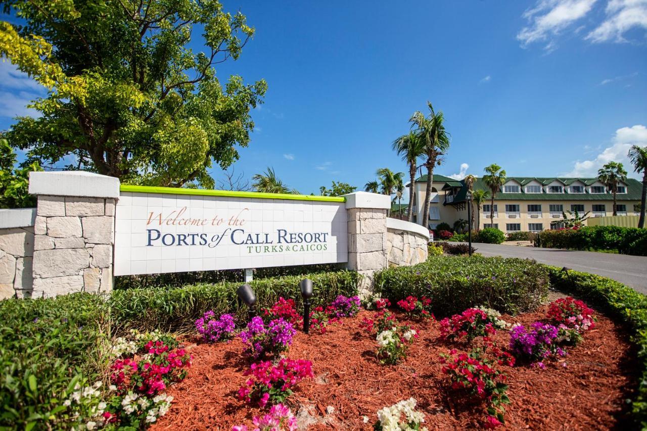 Ports Of Call Resort Grace Bay Exterior photo